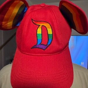 Disney Pride days hat NWT